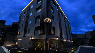 Y-HOTEL